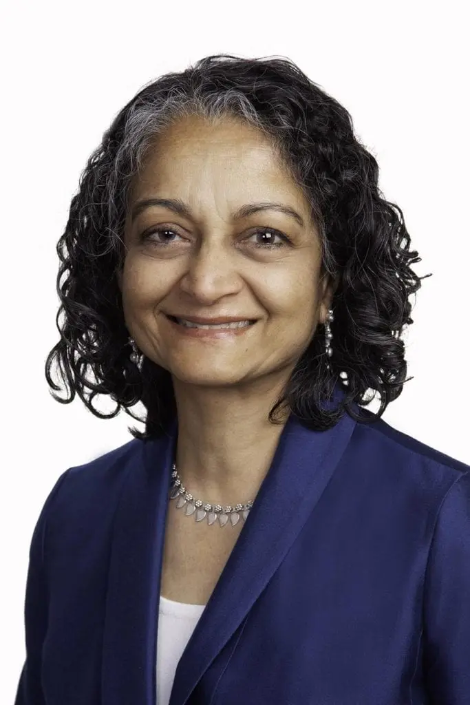 geetaaiyerheadshot900xx1400-2100-50-0