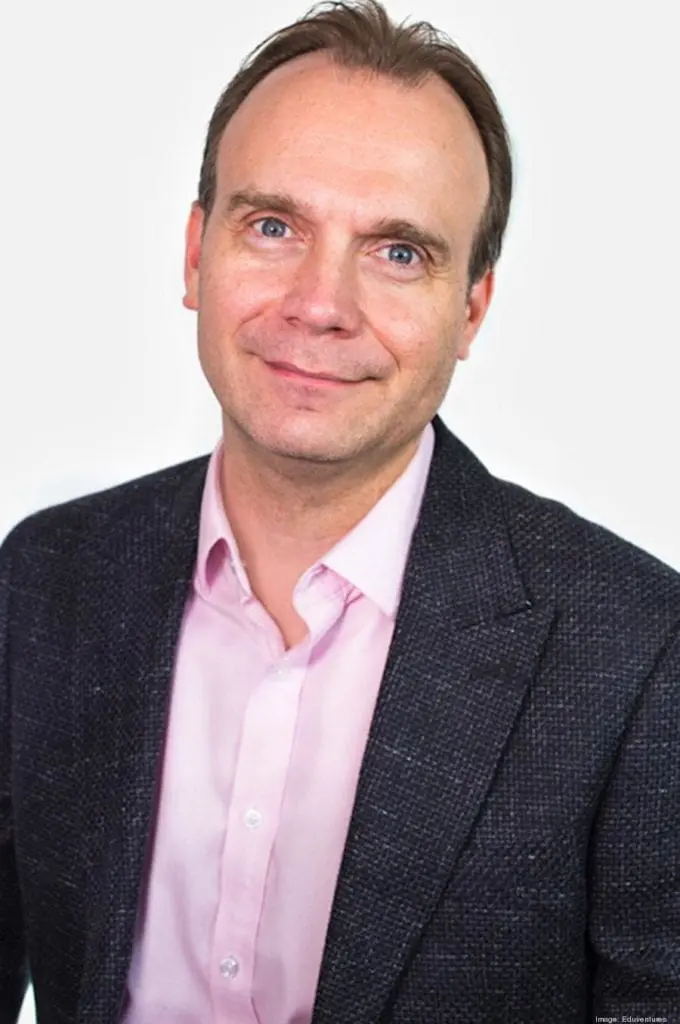 richardgarretteduventures900xx991-1493-111-121