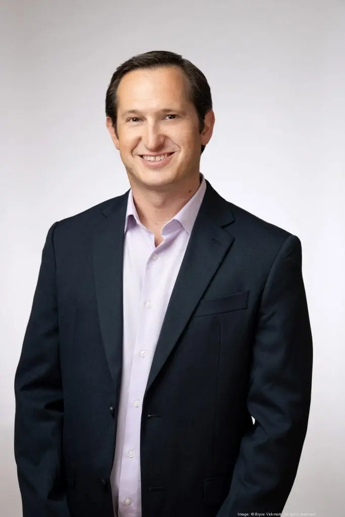 jason-robins-draftkings-1900xx3200-4800-1-0