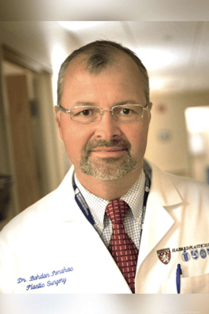 5db3be66-ab5c-4468-9f8f-cf98e303658d900xx798-1200-862-0