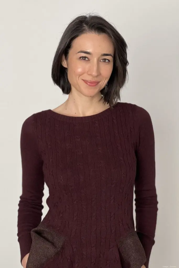 jasmina-headshot900xx2688-4032-168-0