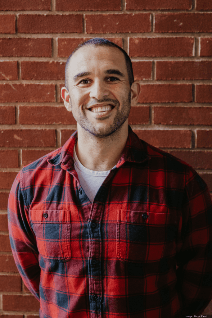 jtheadshot1-1900xx1200-1800-0-0