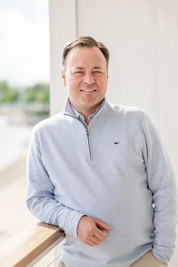 tedjeanlozheadshop900xx4800-7200-0-0