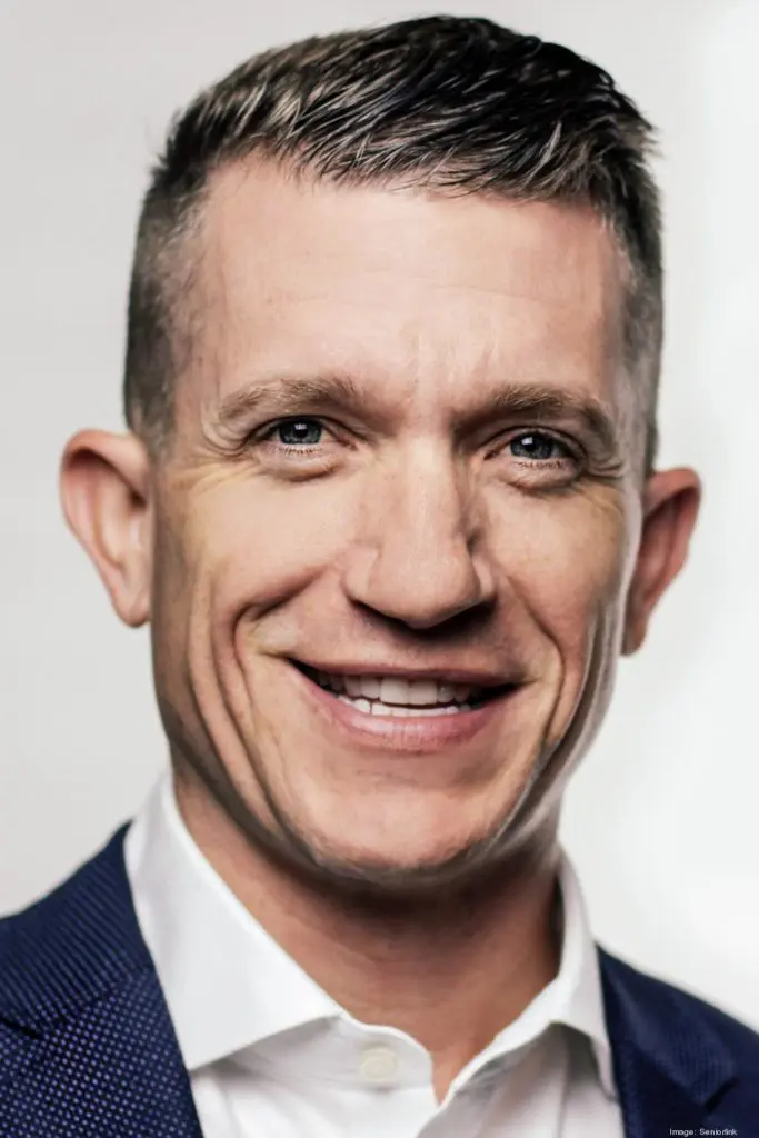 matt-marekphoto-credit-to-seniorlink900xx2304-3456-144-0