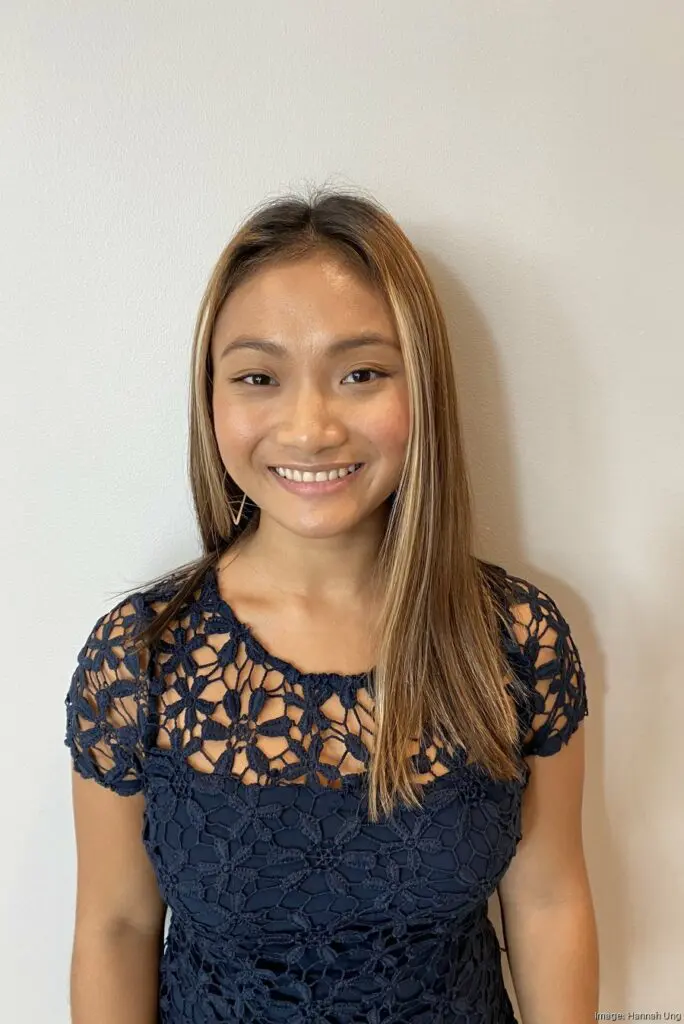 headshot900xx2693-4032-162-0