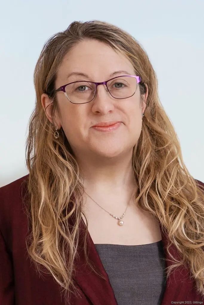 burlingamelaurie996054x5900xx1000-1500-100-0