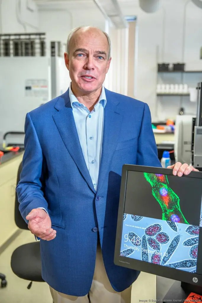 markus-renschler-05900xx4237-6356-0-0