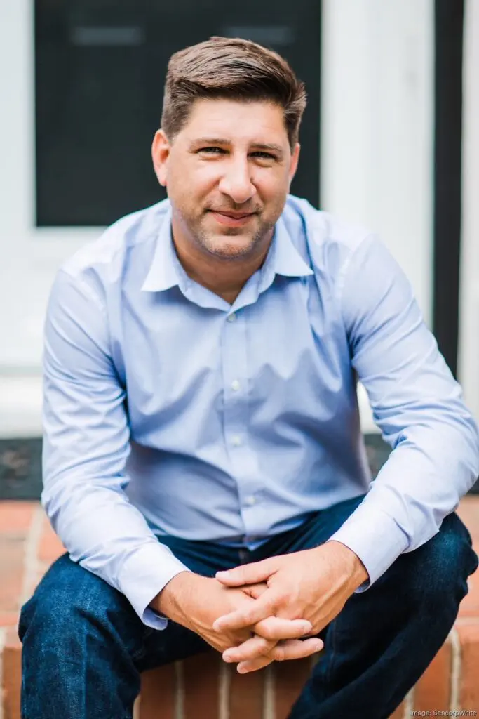 Mass. manufacturer to move HQ to Cincinnati