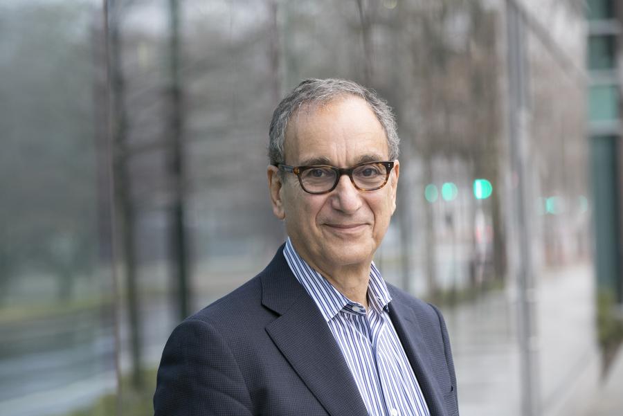 george-scangosphd-6044253900xx3952-2640-0-0