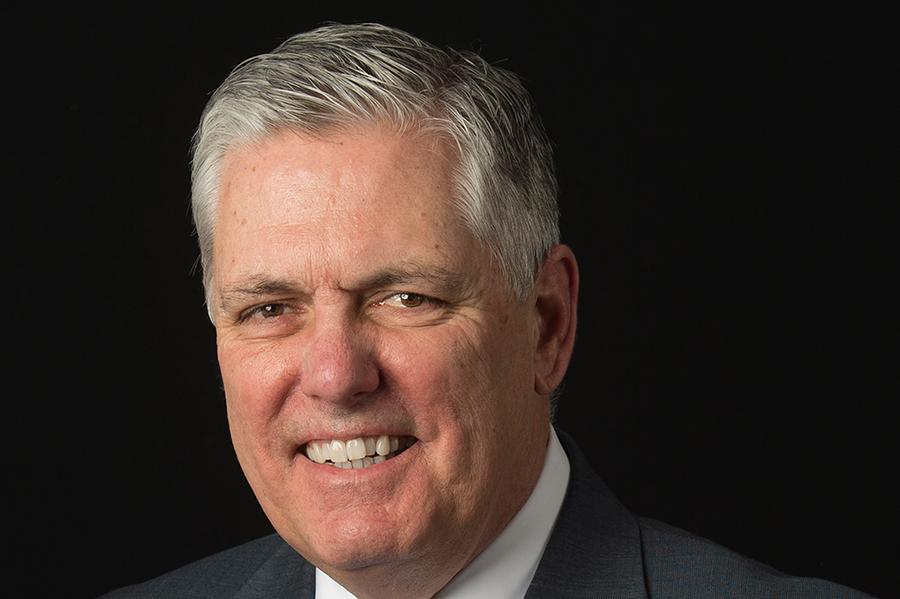 dennis-leonard-headshot900xx1001-667-100-0