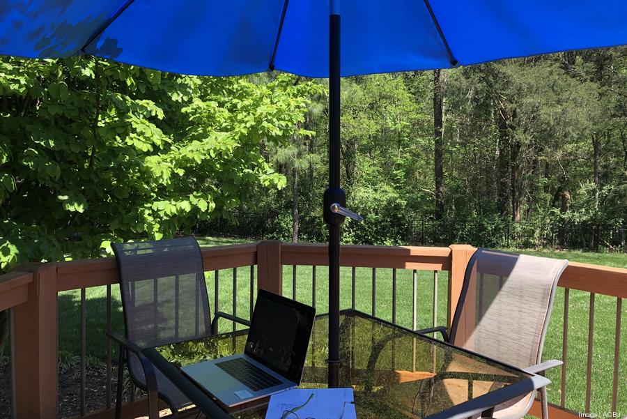 wfhoutsideoffice900xx4032-2696-0-225