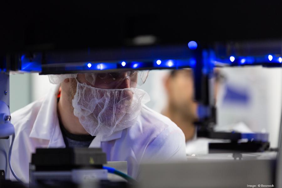 moderna-3900xx3600-2400-0-0