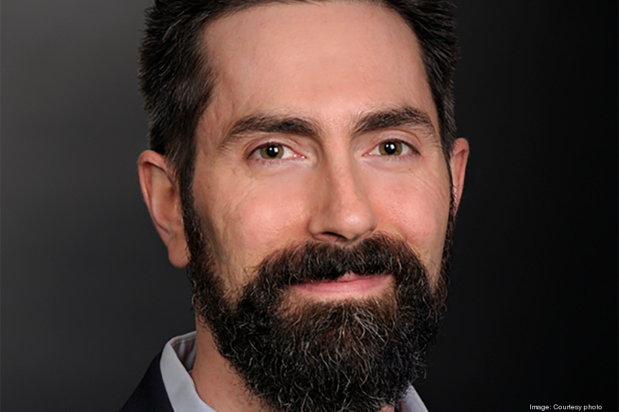 stephentaylorheadshothd900xx1200-800-0-200