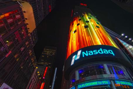 nasdaq900xx454-303-0-18