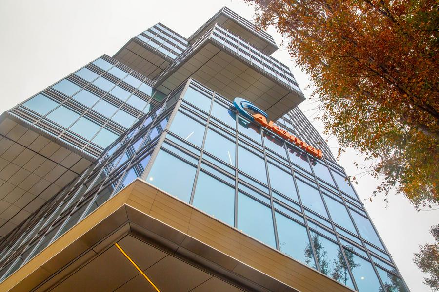 akamai-04900xx5760-3840-0-0