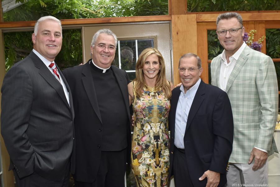 villanova-michael-oneill-rev-peter-donohue-diane-long-andy-talley-howie-long900xx4272-2865-0-35