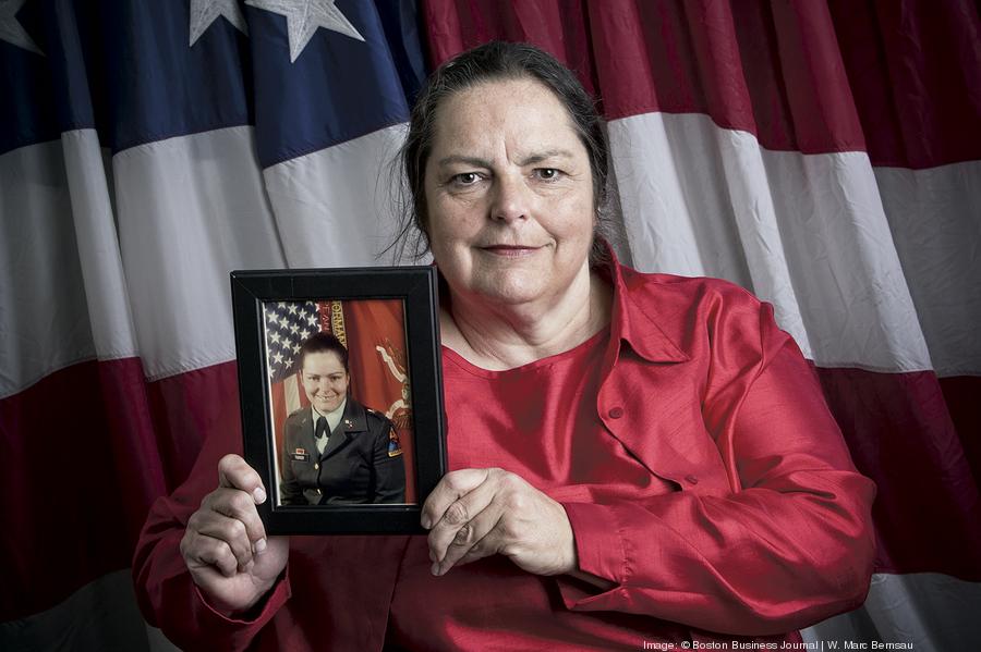 tuckerdarlene17web900xx1721-1147-0-0