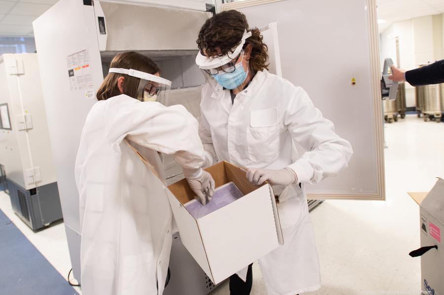 20201215semassgeneralbrigham-vaccine021900xx3899-2599-0-0