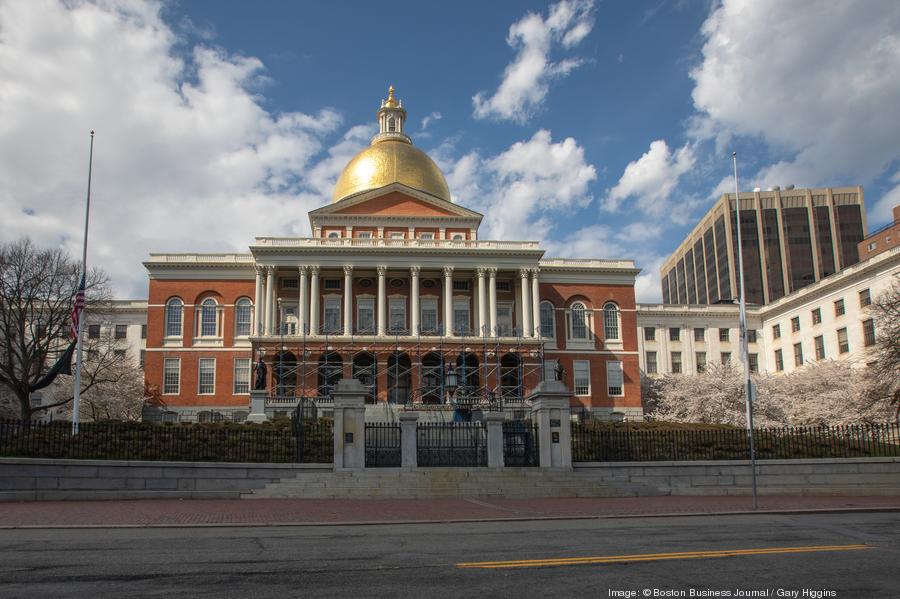 massachusetts-state-house-01900xx4634-3087-1143-0