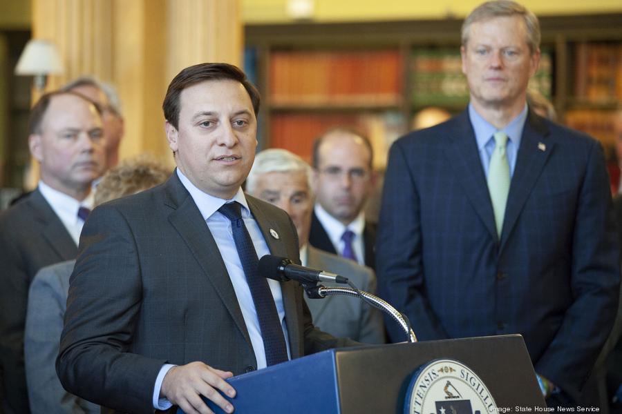 boncoredistracteddrivingsigning900xx3769-2513-0-96