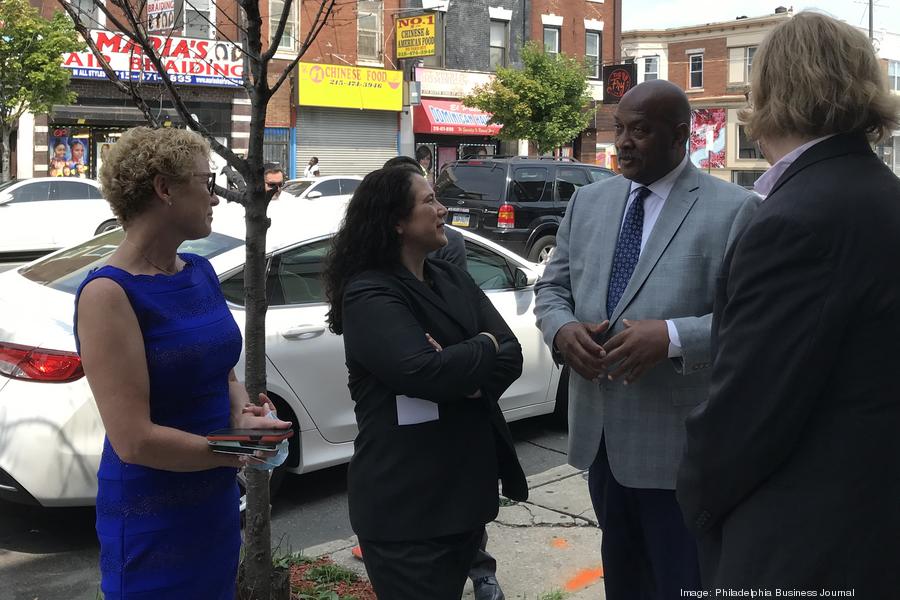 guzman-with-evans-and-houlihan900xx3024-2016-0-933