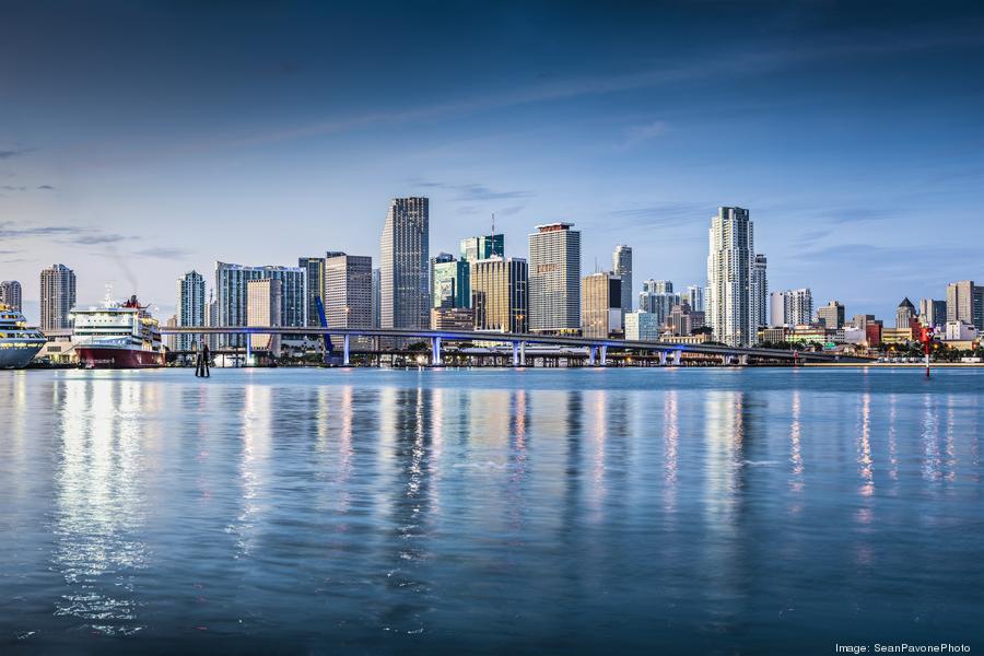 miami-skyline900xx6000-4000-0-0
