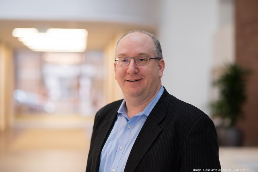 photojeffrey-m-goldberg-hires-ca21030-1900xx4500-3000-0-2