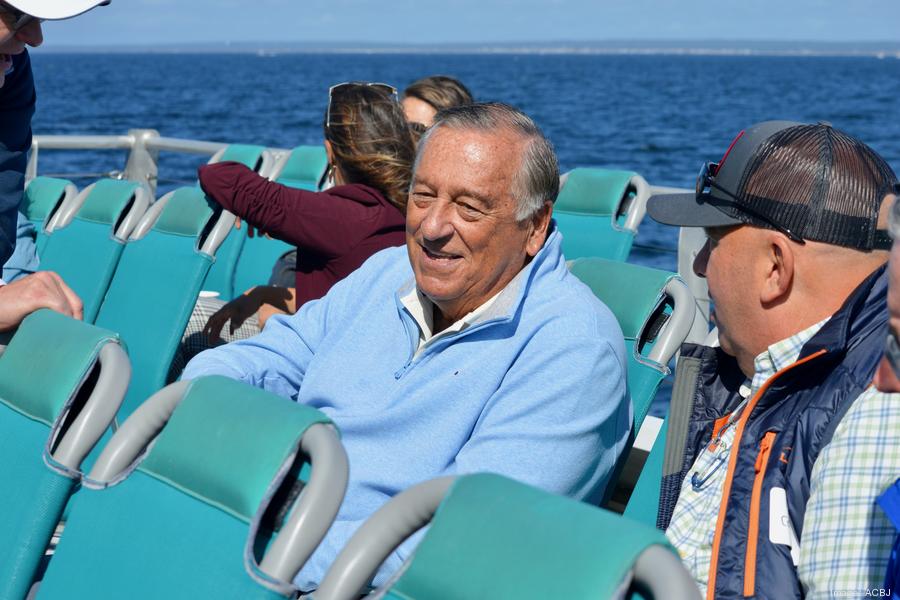 ron-mariano900xx6000-4000-8-0