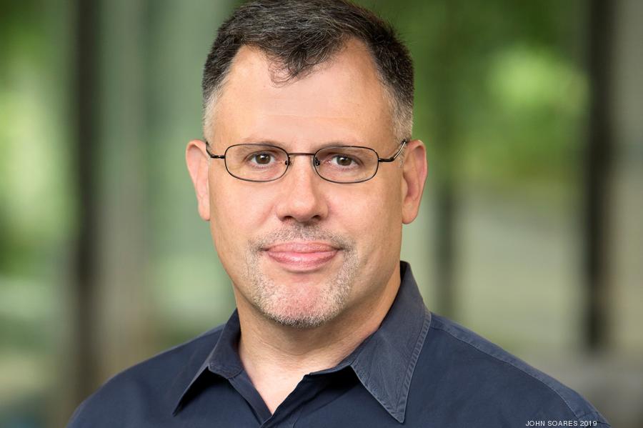 avilar-ceo-daniel-grau900xx3232-2154-0-301