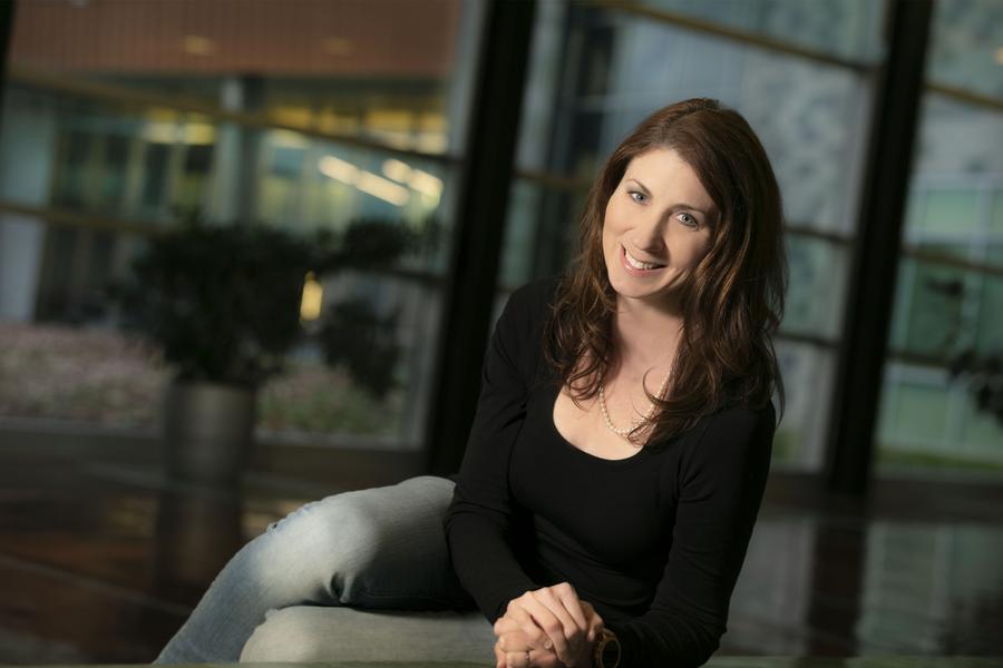 kim-reduced-casual900xx3000-2000-0-0