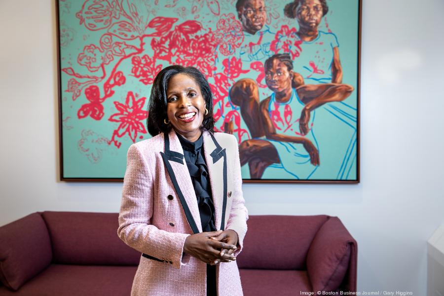 lynn-perry-wooten-03900xx6353-4235-0-74