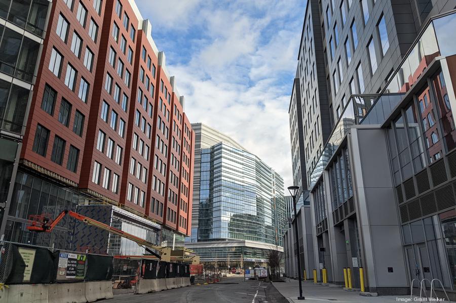 pxl20211226170139834900xx4023-2678-0-346