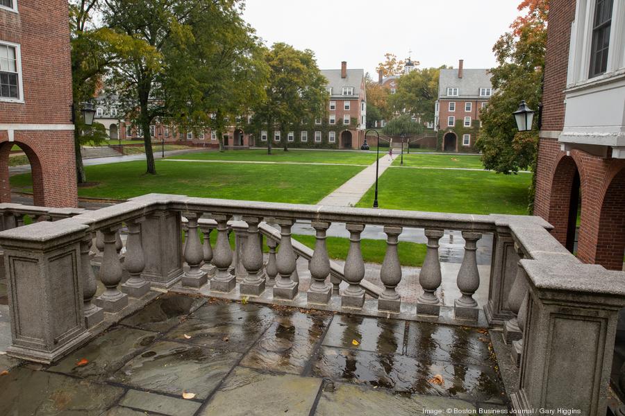 smith-college-01900xx6306-4204-134-0