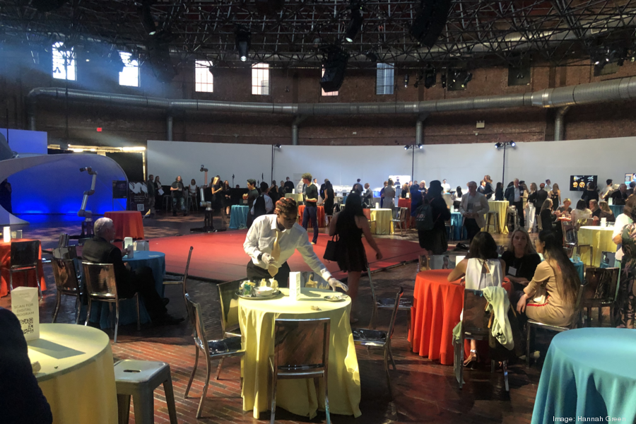 img1864900xx4032-2688-0-168