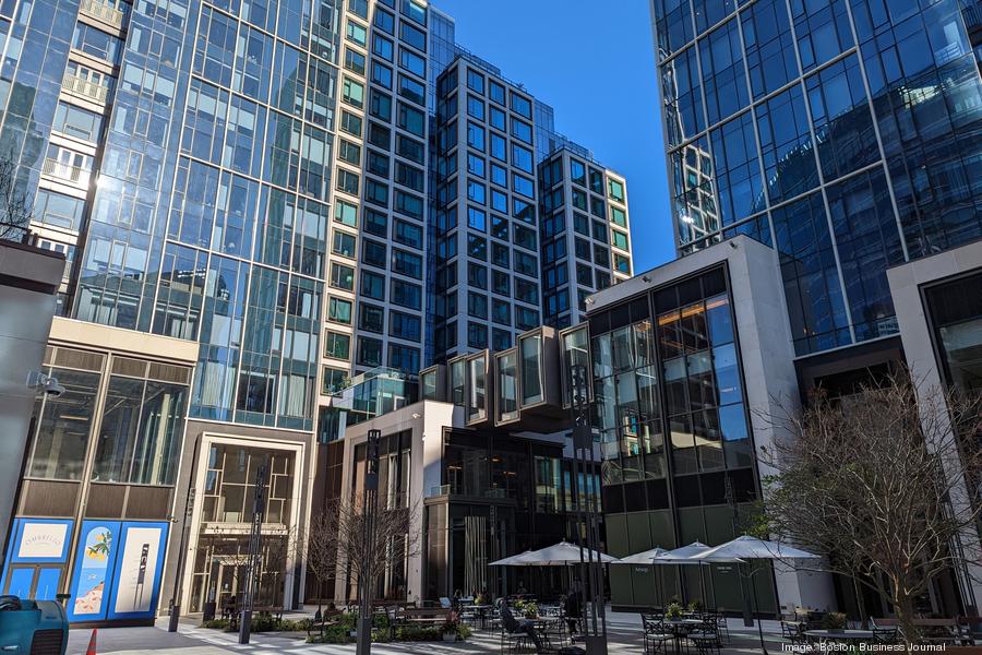 pxl20221109175634123900xx4080-2720-0-176