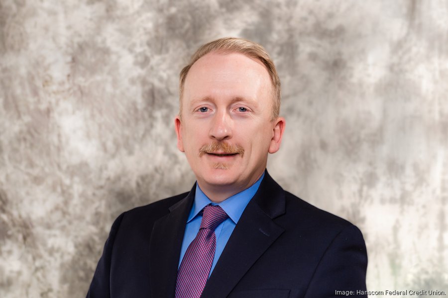 ceo-peter-rice-hfcu-headshot-2023-0922-final900xx3374-2249-0-465