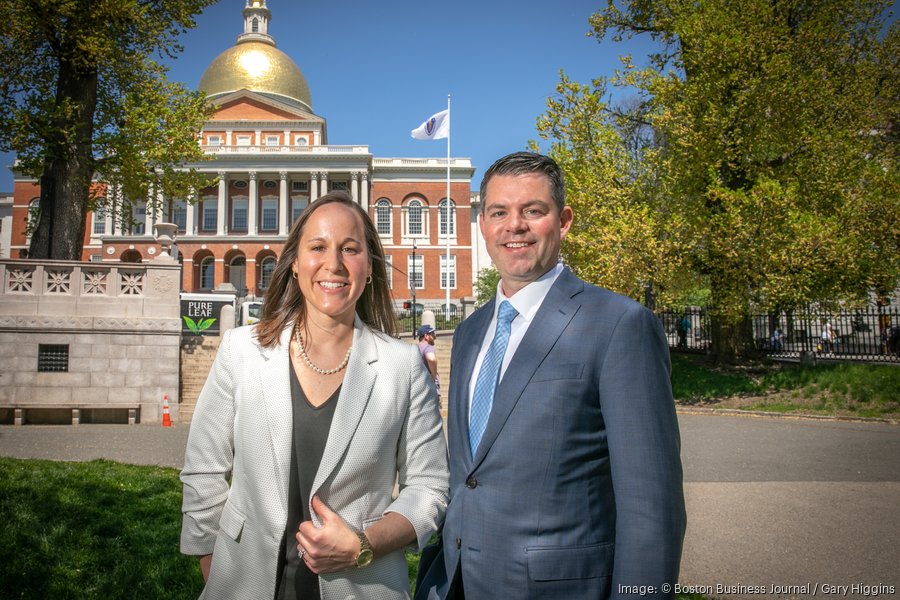 weezie-nuara-jason-marshall-01900xx4300-2867-0-223