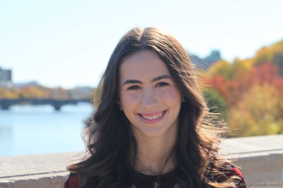 isabella-mandis900xx3000-1995-0-155