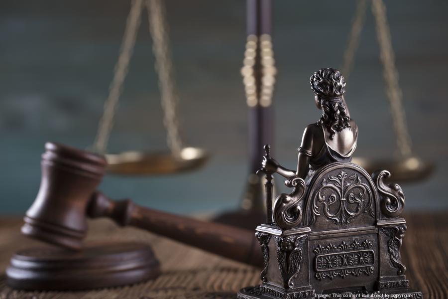 justicegavel900xx2121-1414-0-0