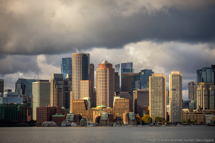 Confidence in Mass. economy plummets, new AIM index shows