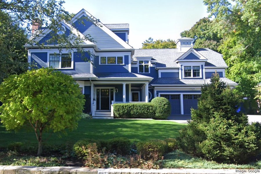 $6.1M Newton colonial leads week's biggest home sales